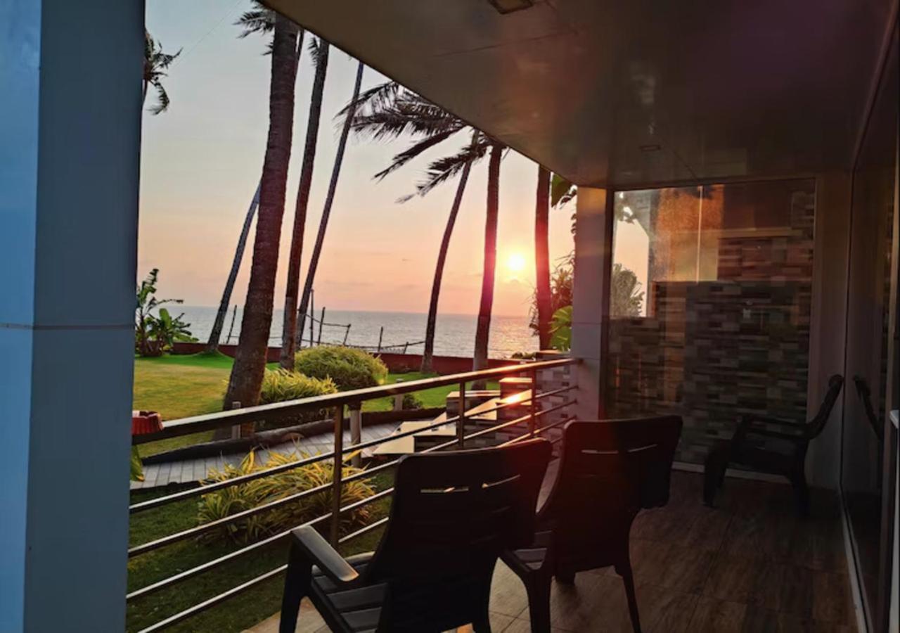 Clafouti Beach Resort - A Seafacing Resort Варкала Экстерьер фото